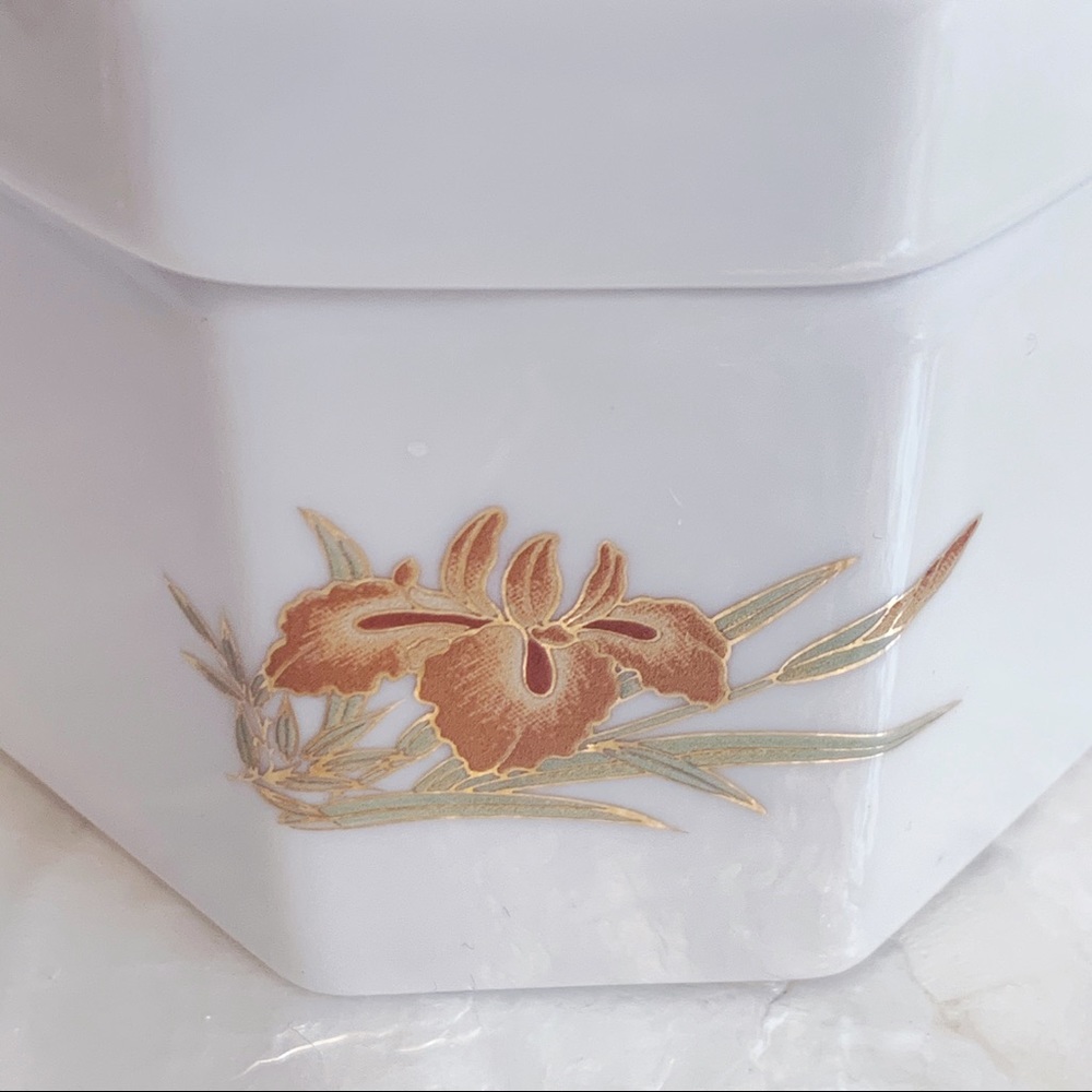 White Brown Iris Bone China Jewelry Trinket Box - Picture 5 of 8